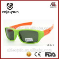 Estilo de la novedad China al por mayor gafas de sol de los deportes de los cabritos